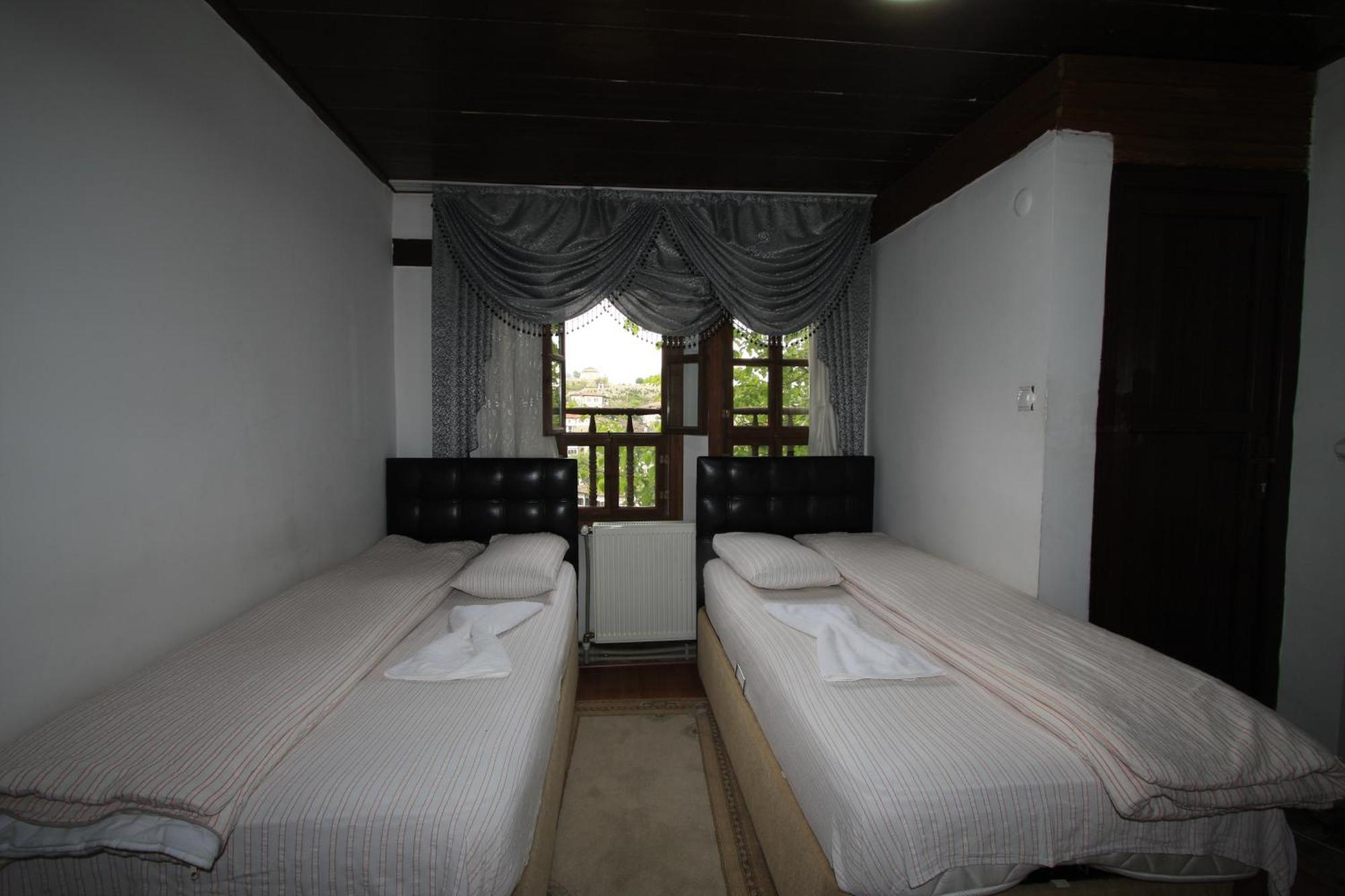 Efe Guest House Сафранболу Екстериор снимка