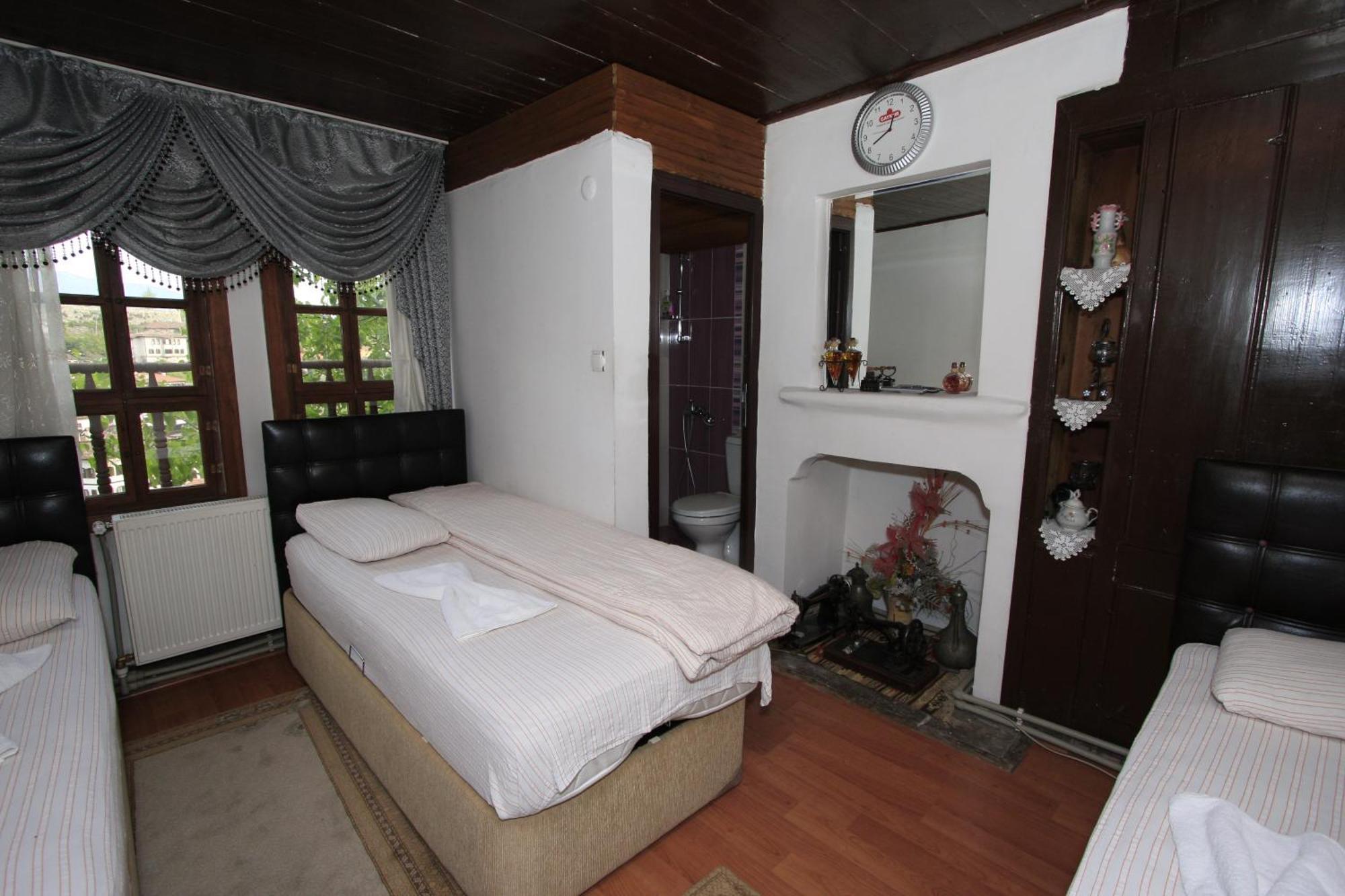 Efe Guest House Сафранболу Екстериор снимка