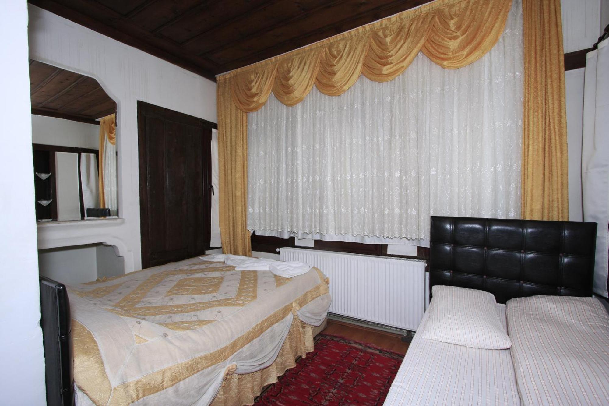 Efe Guest House Сафранболу Екстериор снимка